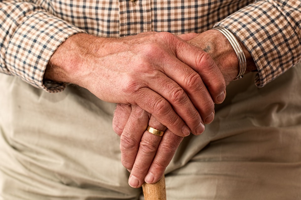 Jubilados y pensionados de Argentina podrn suscribir el acuerdo de la Reparacin Histrica ante escribano.